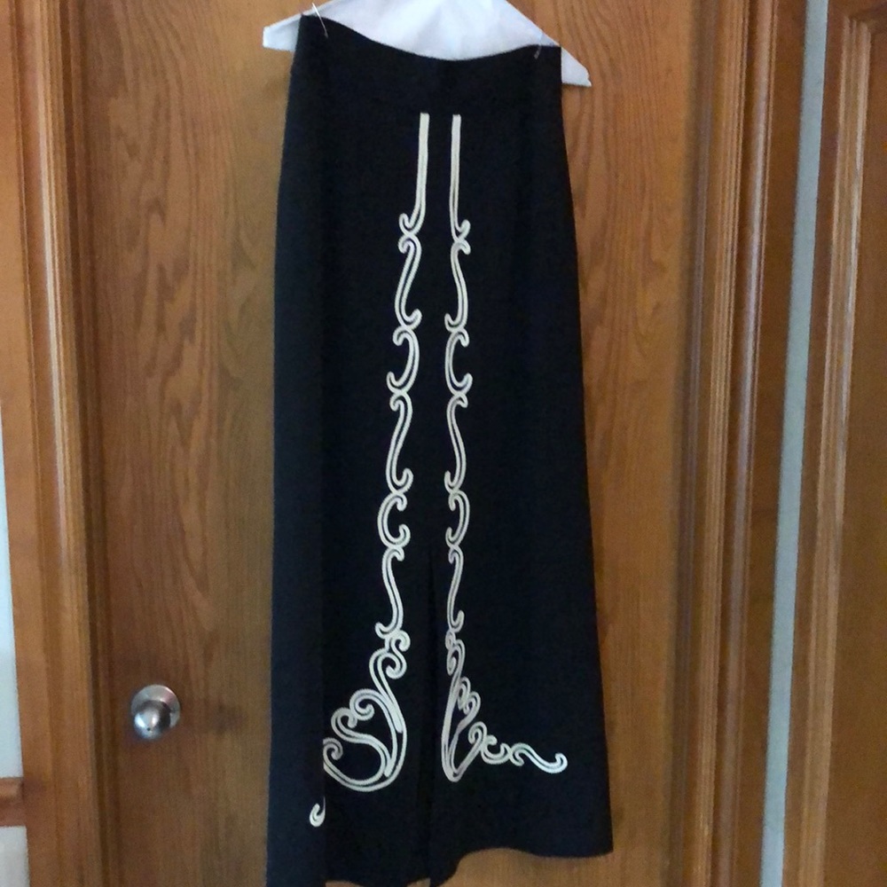 Vintage Jon Peters long black 100% poly skirt